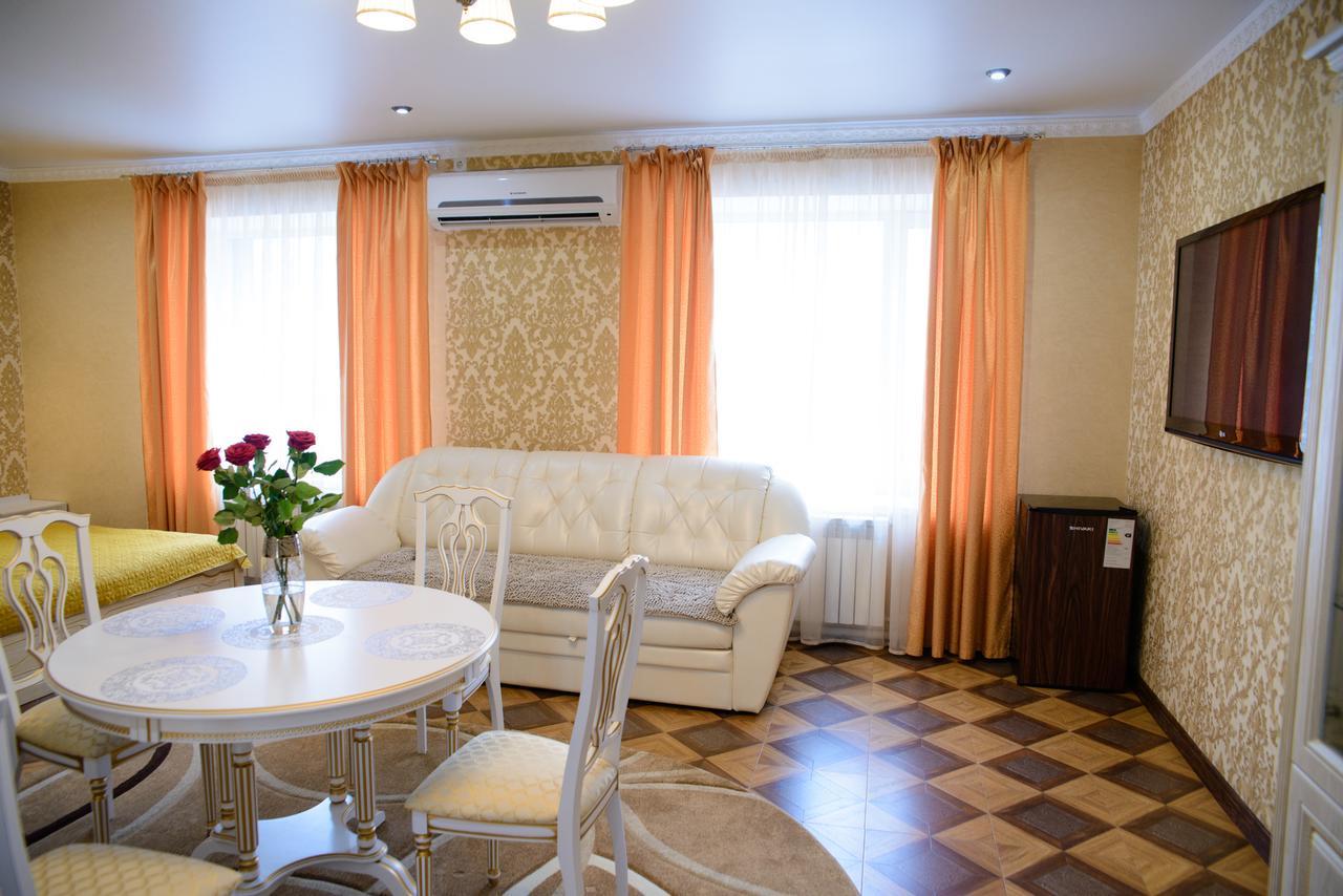 Hotel Hizhina Petropawlowsk Exterior foto