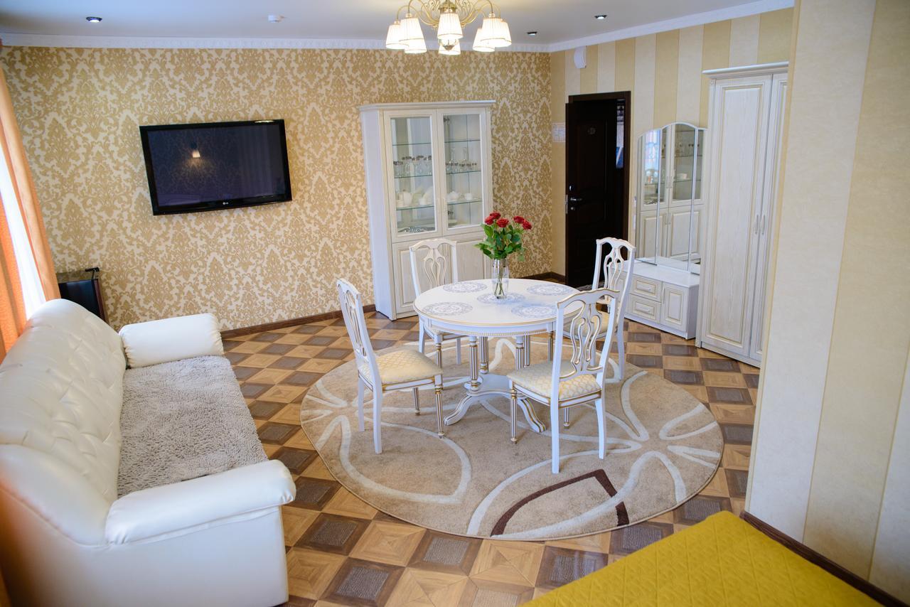 Hotel Hizhina Petropawlowsk Exterior foto